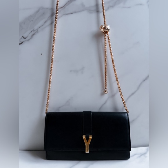 Authentic YSL Ligne Leather wallet on chain - Picture 5 of 13